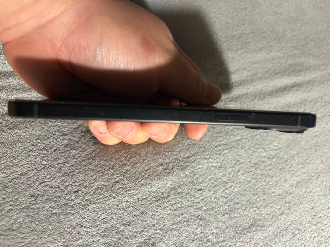 Apple iPhone15plusブラック 本体