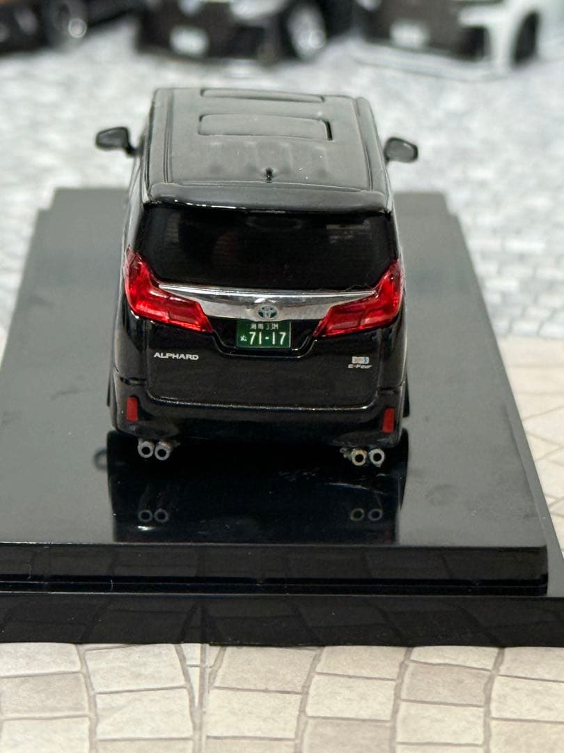 ホビージャパン1/64 トヨタアルファード カスタム品