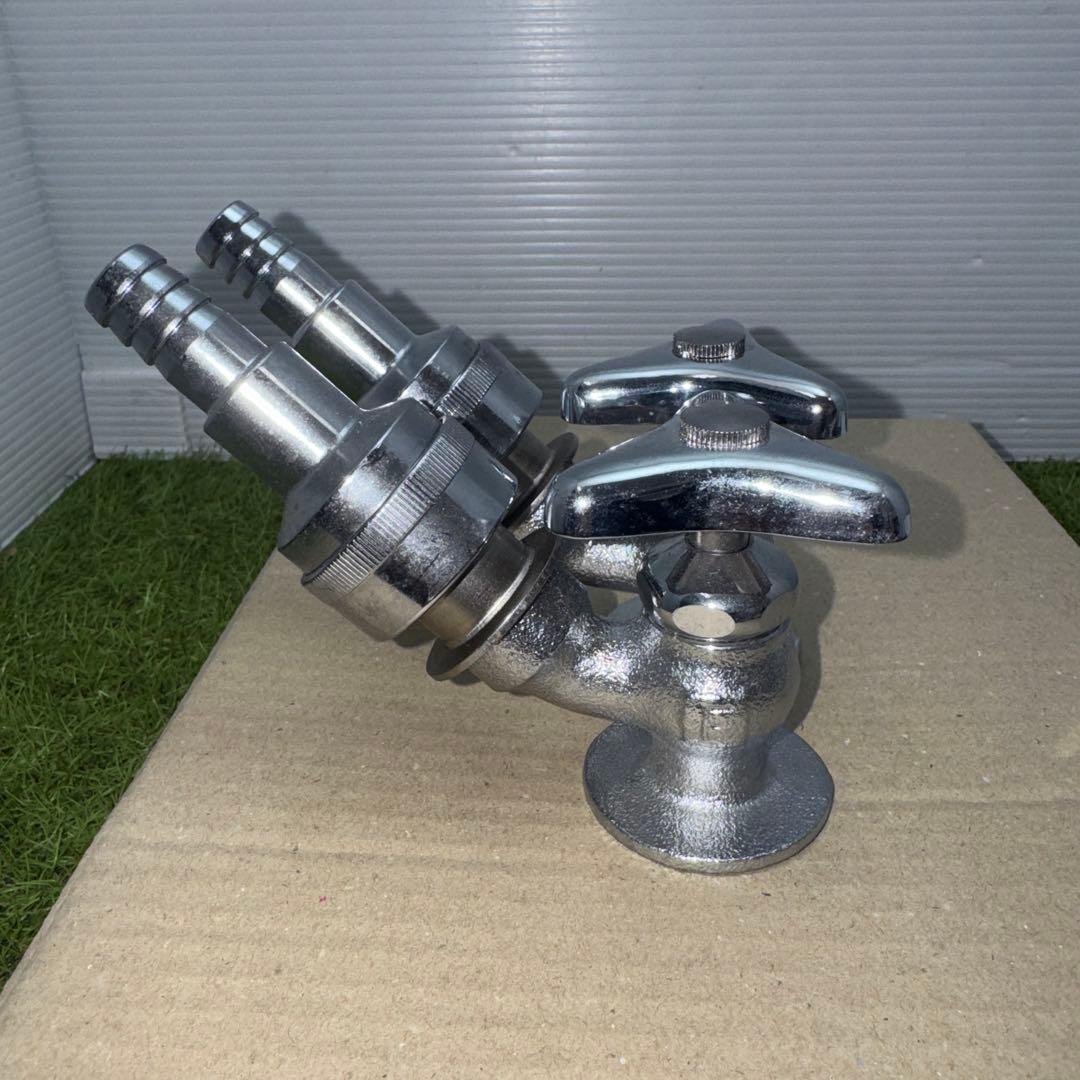 金属製シルバー蛇口2個セット L字型散水用バルブ ［2260］