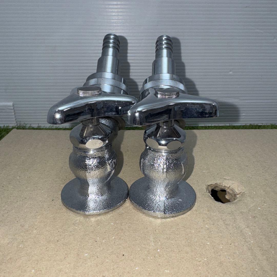 金属製シルバー蛇口2個セット L字型散水用バルブ ［2260］