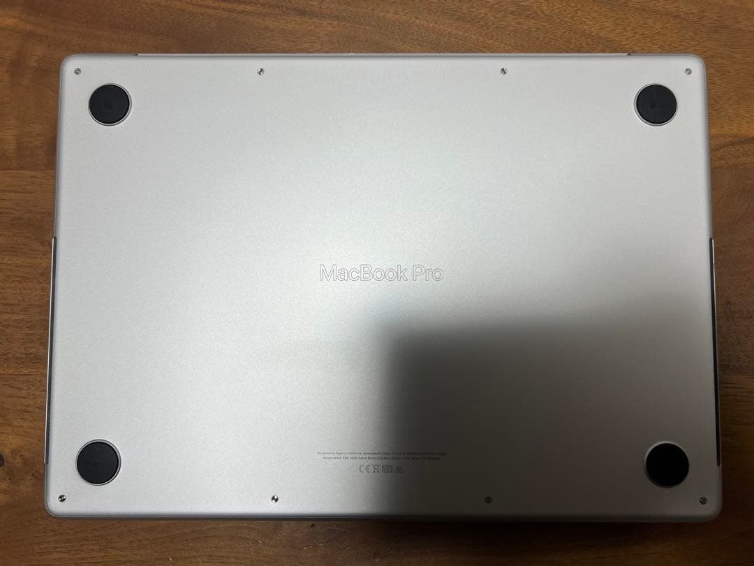 美品&高性能❗️MacBook Pro M1Pro 14in 32&1TB シルバ