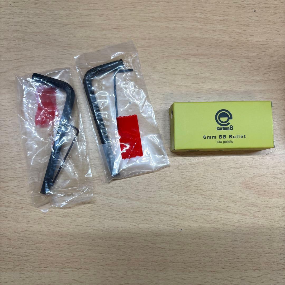 カーボンネイト Cz75 CO2 マガジン2本付き。