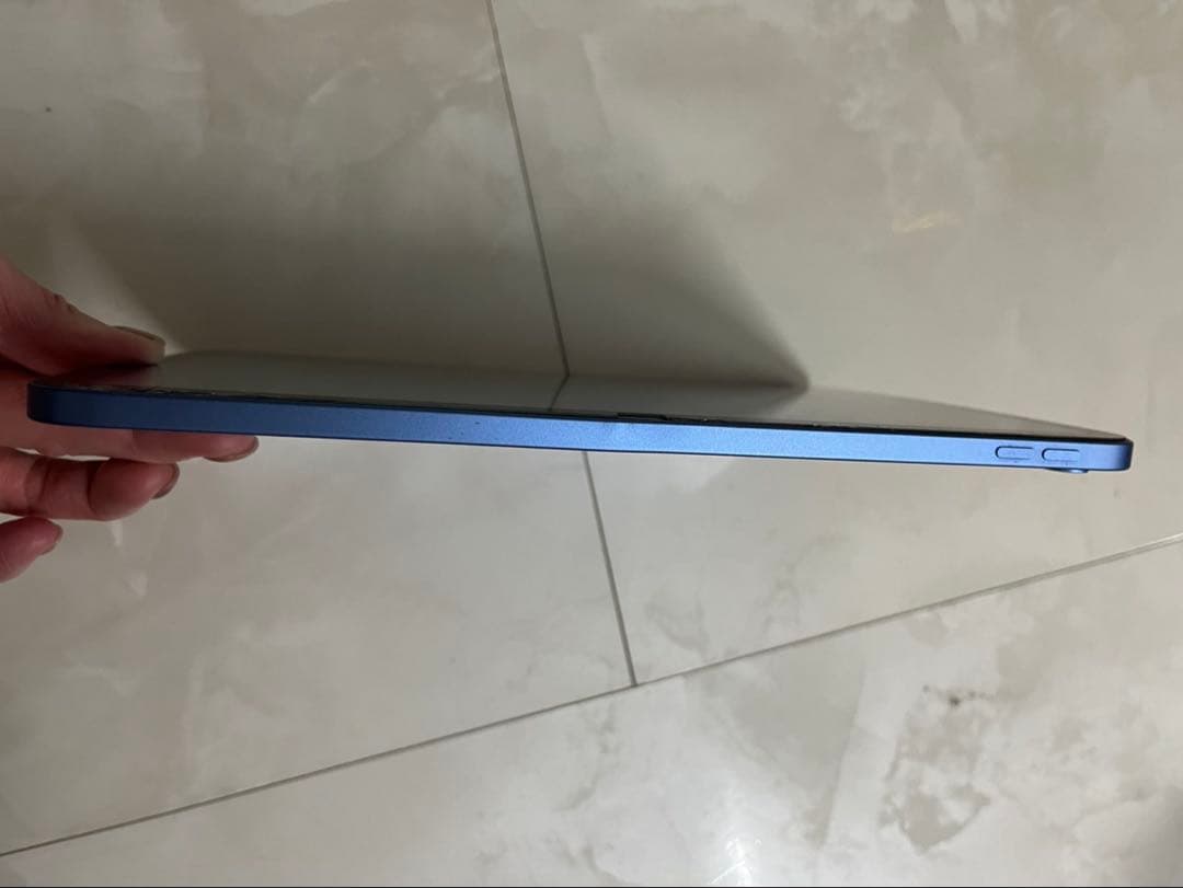 iPad 256GB第10世代 Wi-Fi ブルー A2696　箱あり