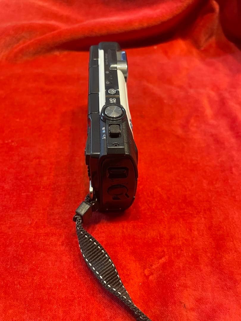 【美品】OLYMPUS デジタルカメラ STYLUS TG-870 Tough