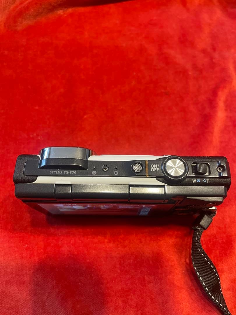 【美品】OLYMPUS デジタルカメラ STYLUS TG-870 Tough