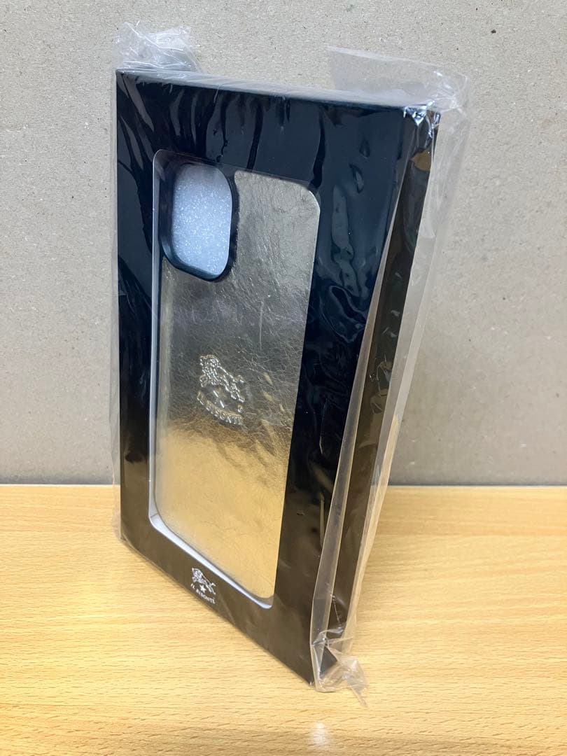 イルビゾンテ iPhone15 スマホカバー WEB限定色【新品】