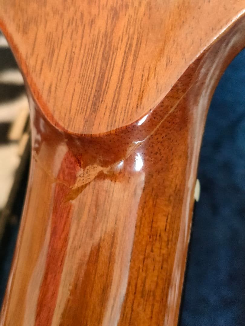 Morales アコースティックギター ハードケース付き