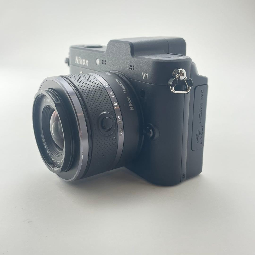 【ファインダー美品・返品保証】Nikon1 V1 ブラック 標準レンズキット