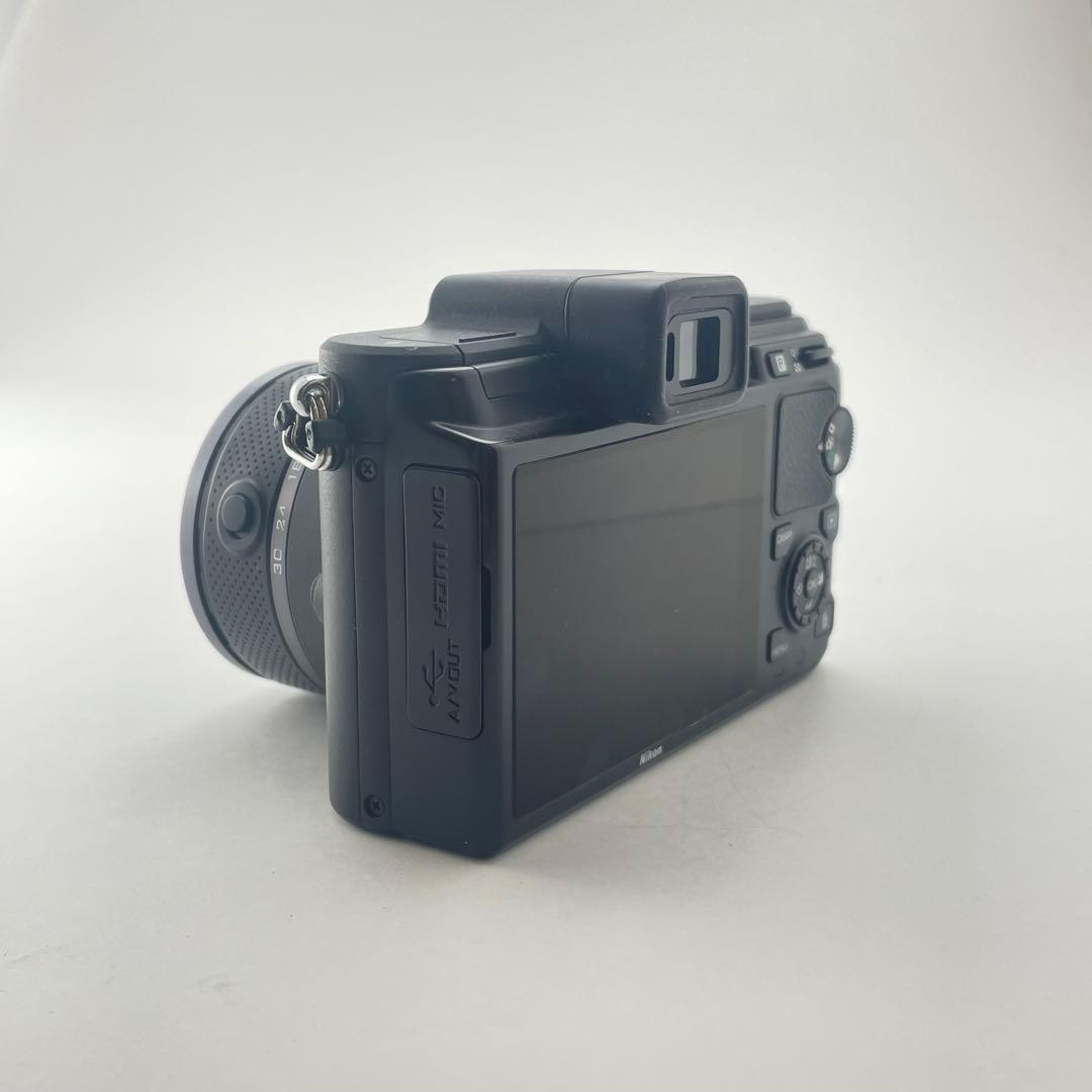 【ファインダー美品・返品保証】Nikon1 V1 ブラック 標準レンズキット