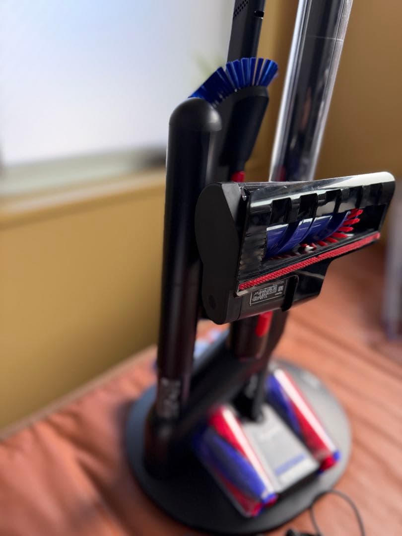 Dyson 掃除機PencilVac Fluffycones 本体