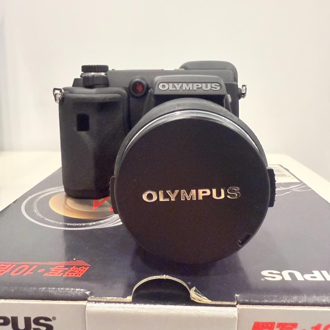 OLYMPUS CAMEDIA E-100RS オリンパス キャメディア