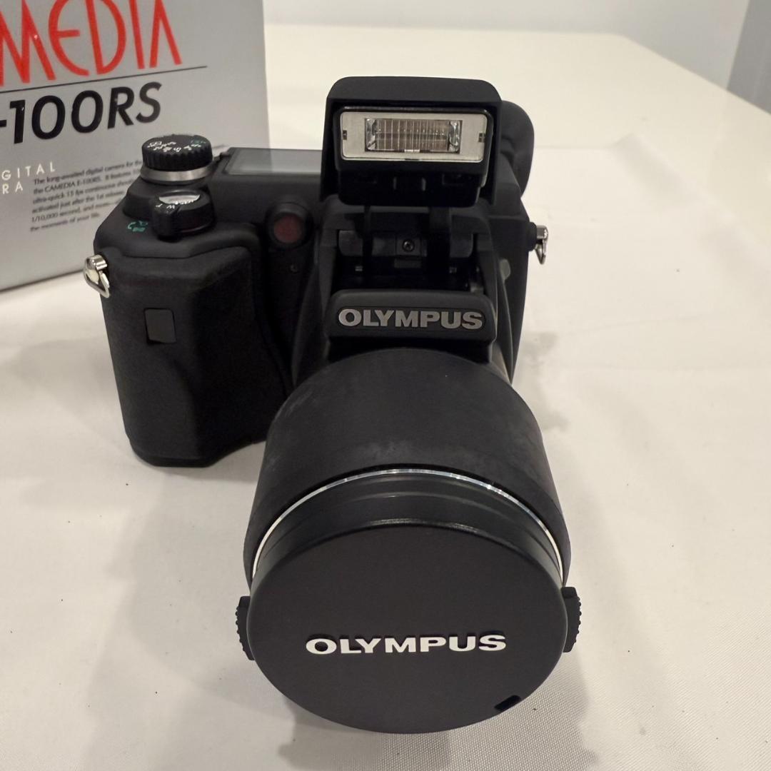 OLYMPUS CAMEDIA E-100RS オリンパス キャメディア