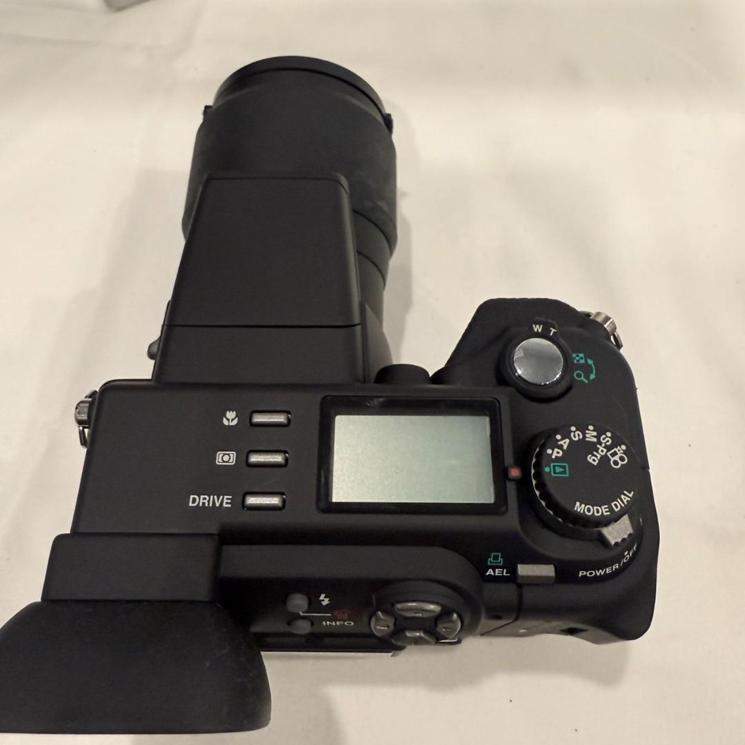 OLYMPUS CAMEDIA E-100RS オリンパス キャメディア