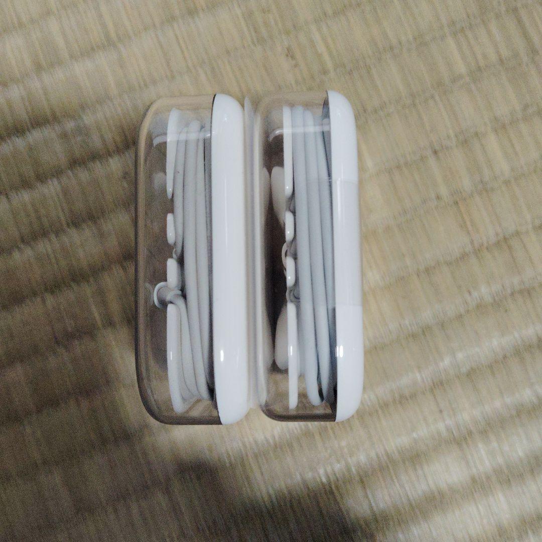 iPhone イヤホン　Anker ワイヤレスイヤホン 他