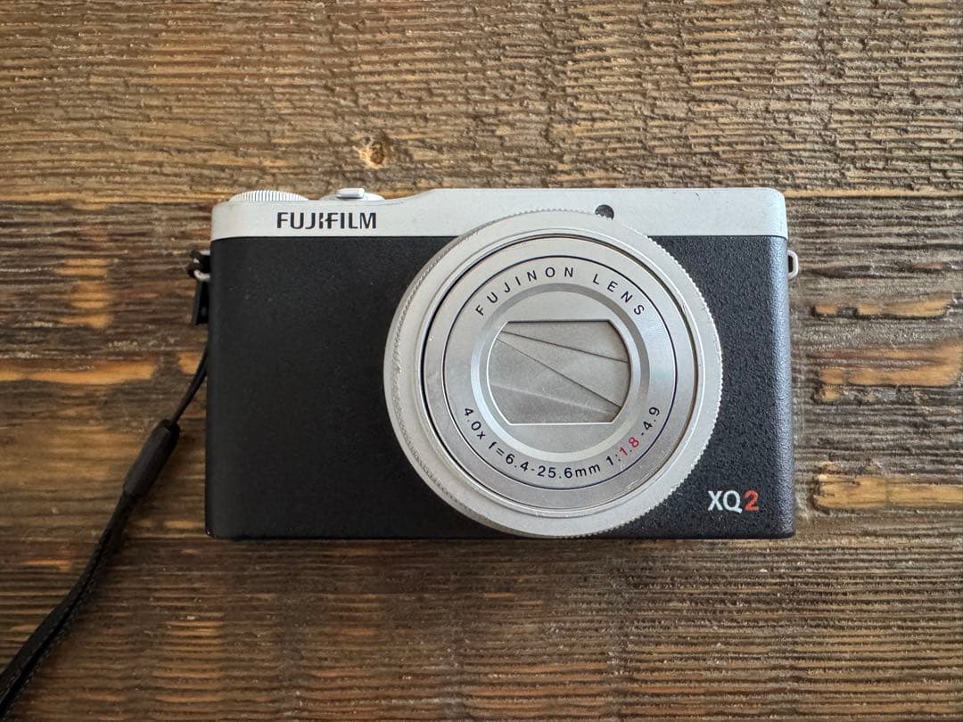 eee　元箱 美品 FUJIFILM 富士フイルム XQ2