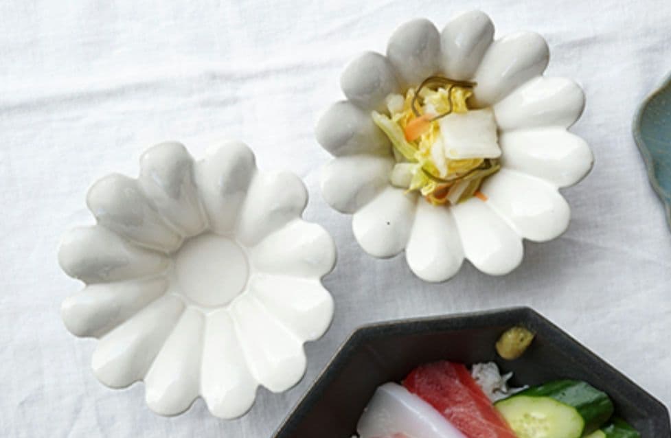 【完売品】よしざわ窯 白いマーガレット小鉢 5枚セット 花型 ナチュラル食器