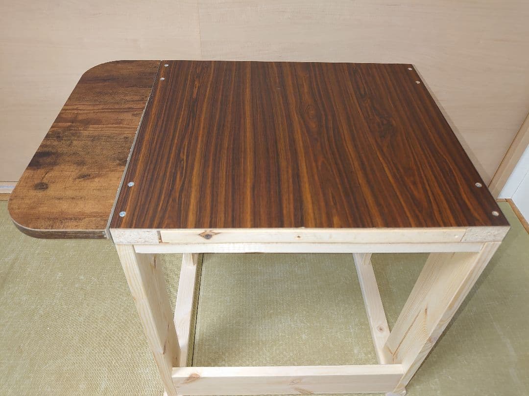 【累積177台目】パチスロを置く台（1台用シンプルスタンド）★右側に棚板付き②