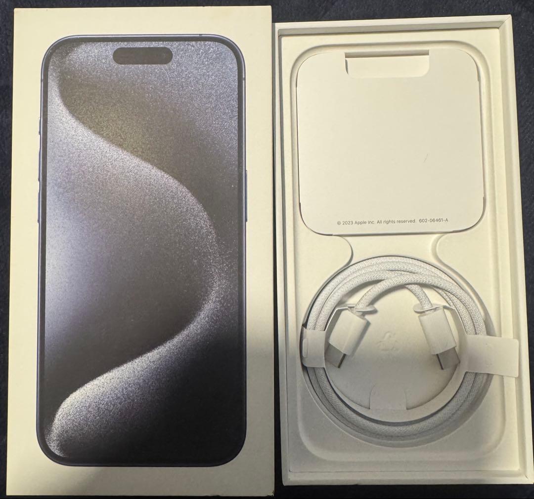Apple iPhone 15Pro 本体 美品
