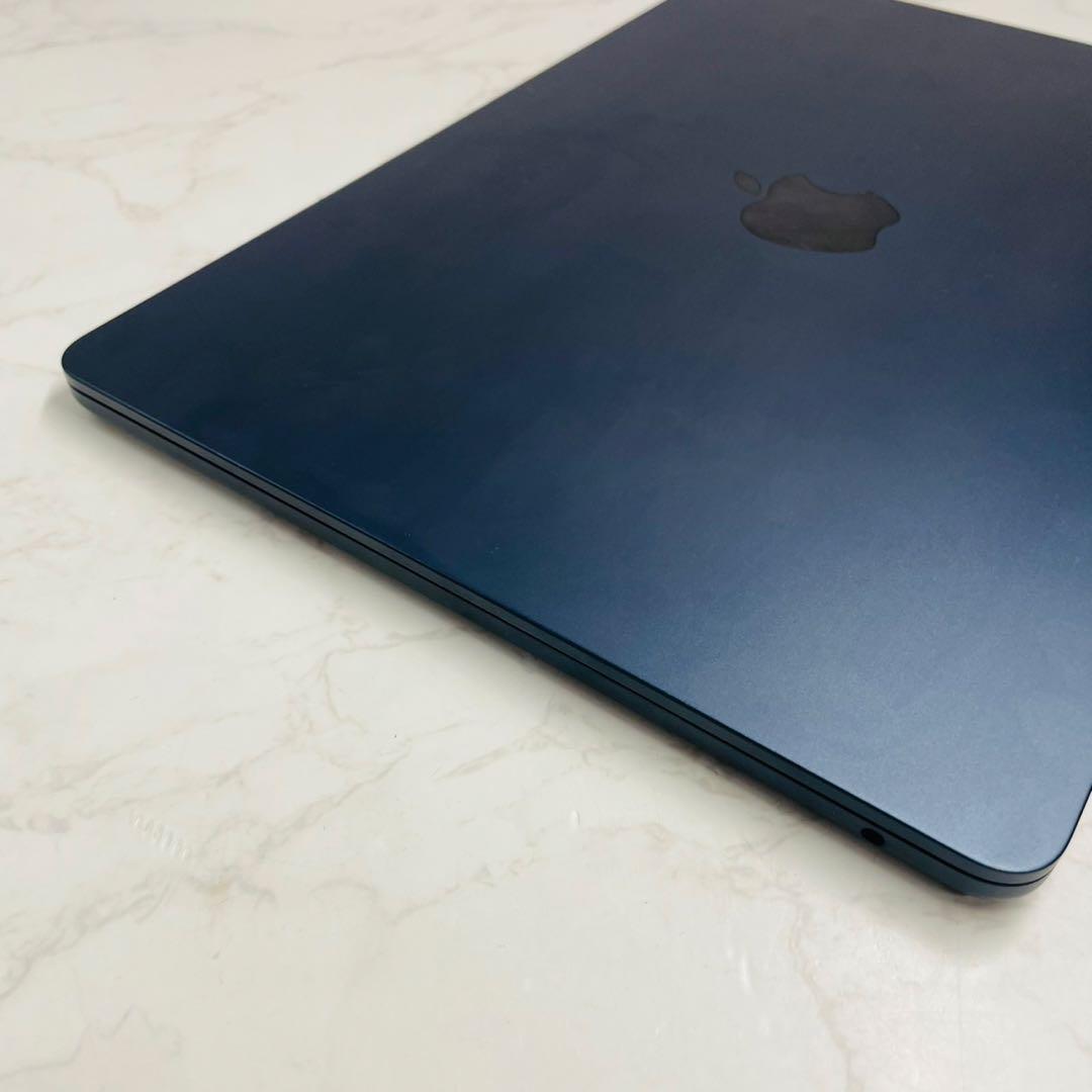 MacBookAir 13インチ 2025 M4 16GB 256GB