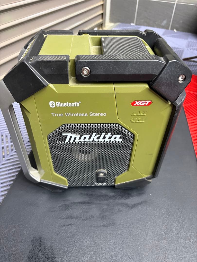 ラジオ・コンポ Makita mr005g