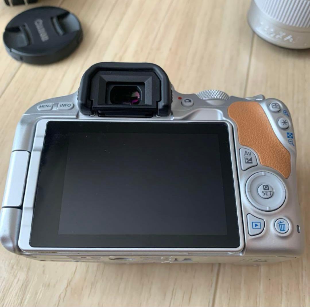 Canon EOS Kiss X9 シルバー 本体
