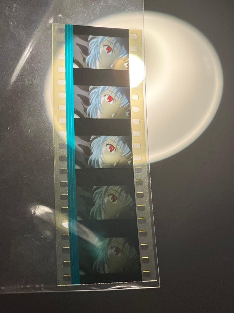 新劇場版　エヴァンゲリオン　序　上映フィルム　綾波レイ　赤い眼