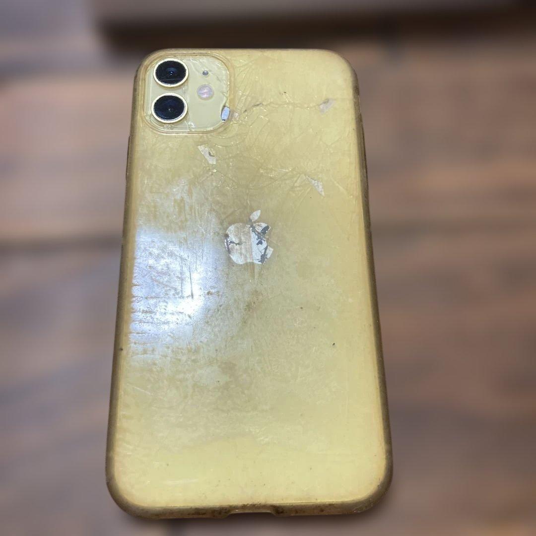 Apple iPhone 11 イエロー 本体　ジャンク品
