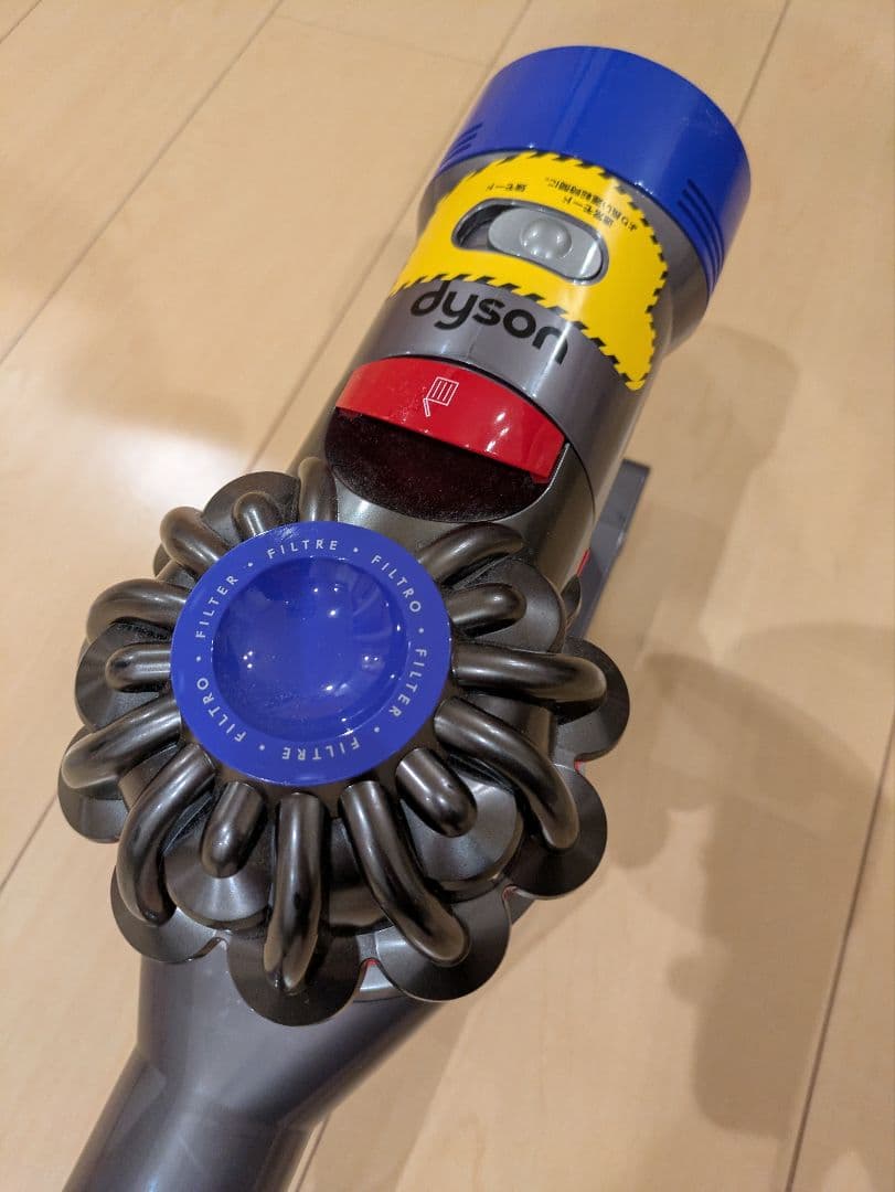 Dyson v7 コードレスクリーナー　スタンドセット　送料無料