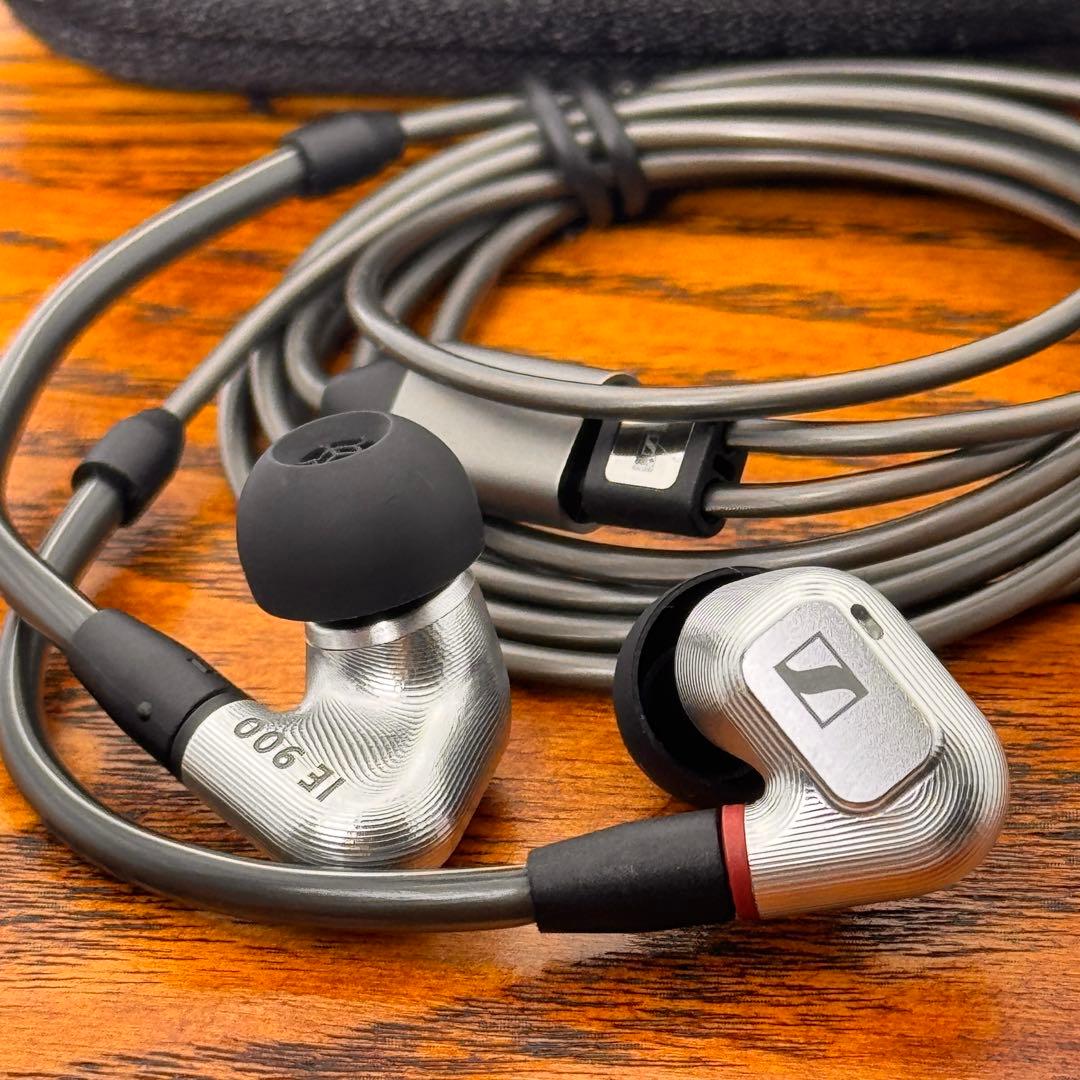 Sennheiser IE900 本体／専用ケース付き／高音質IEM