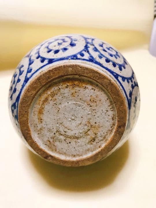 江户时期物品。たこ唐草の壺。花瓶。