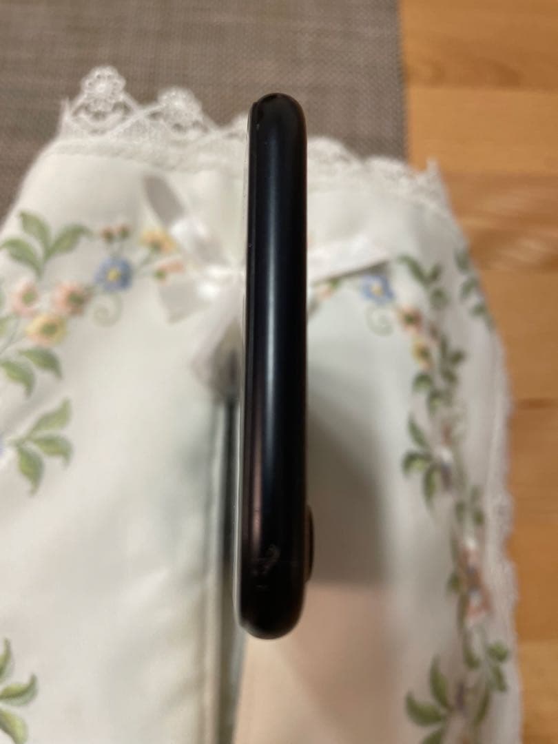 Apple iPhone 7 ブラック 128G