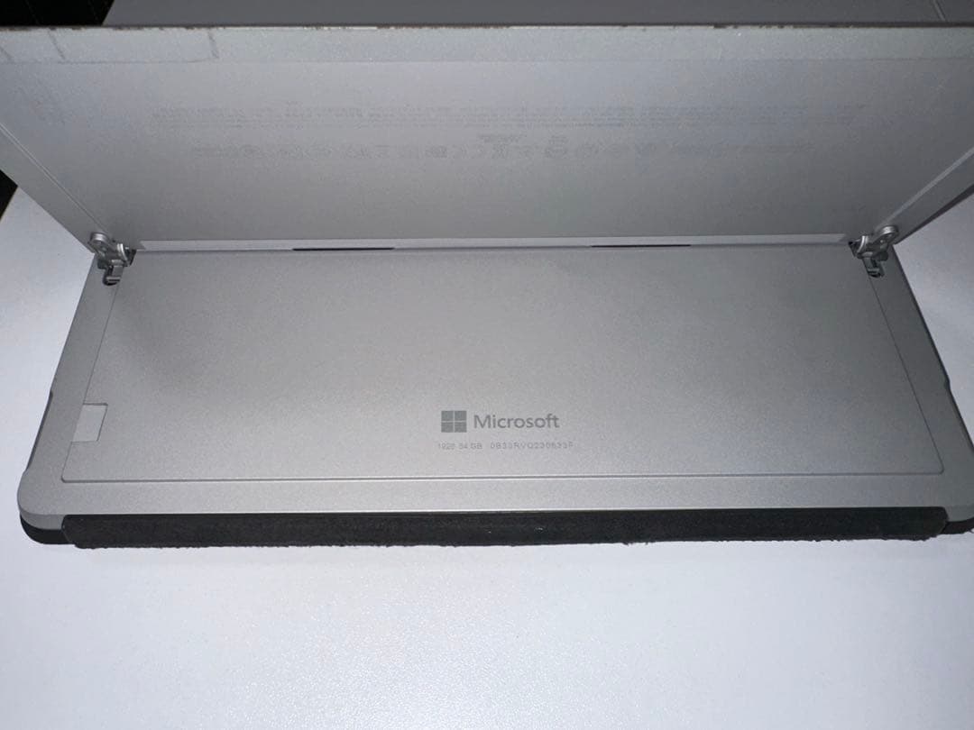 Surface Pro 64GB 純正キーボード付 充電器付 ペン付き初期化済
