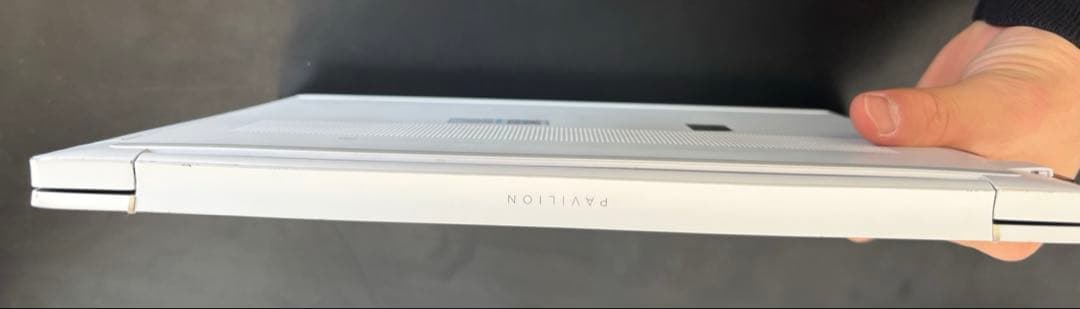 Windowsノート本体 HP Pavilion Aero Laptop 13-be1021AU 16GB