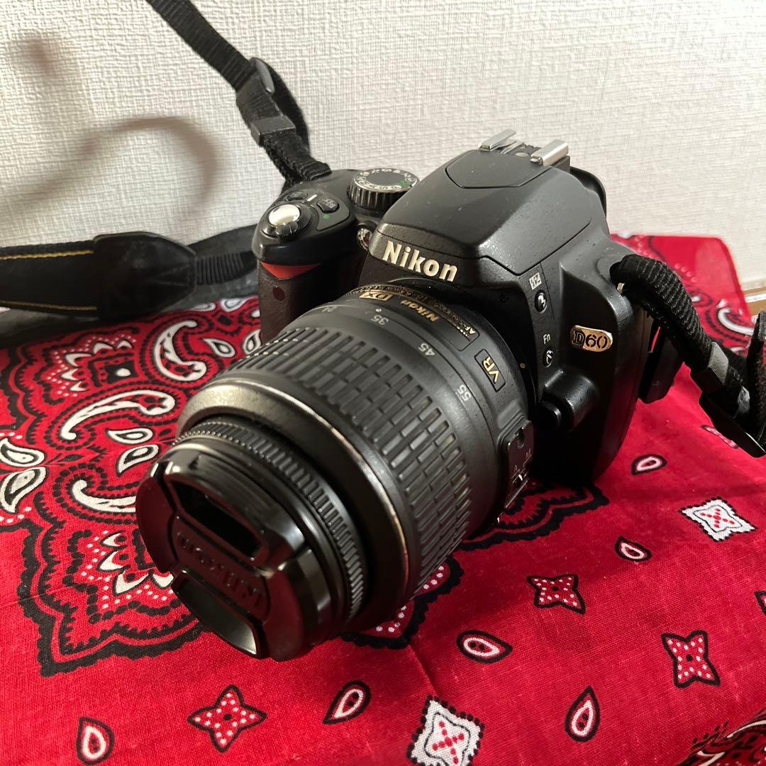 Nikon D60 デジタルカメラ 18-55mm VRレンズ
