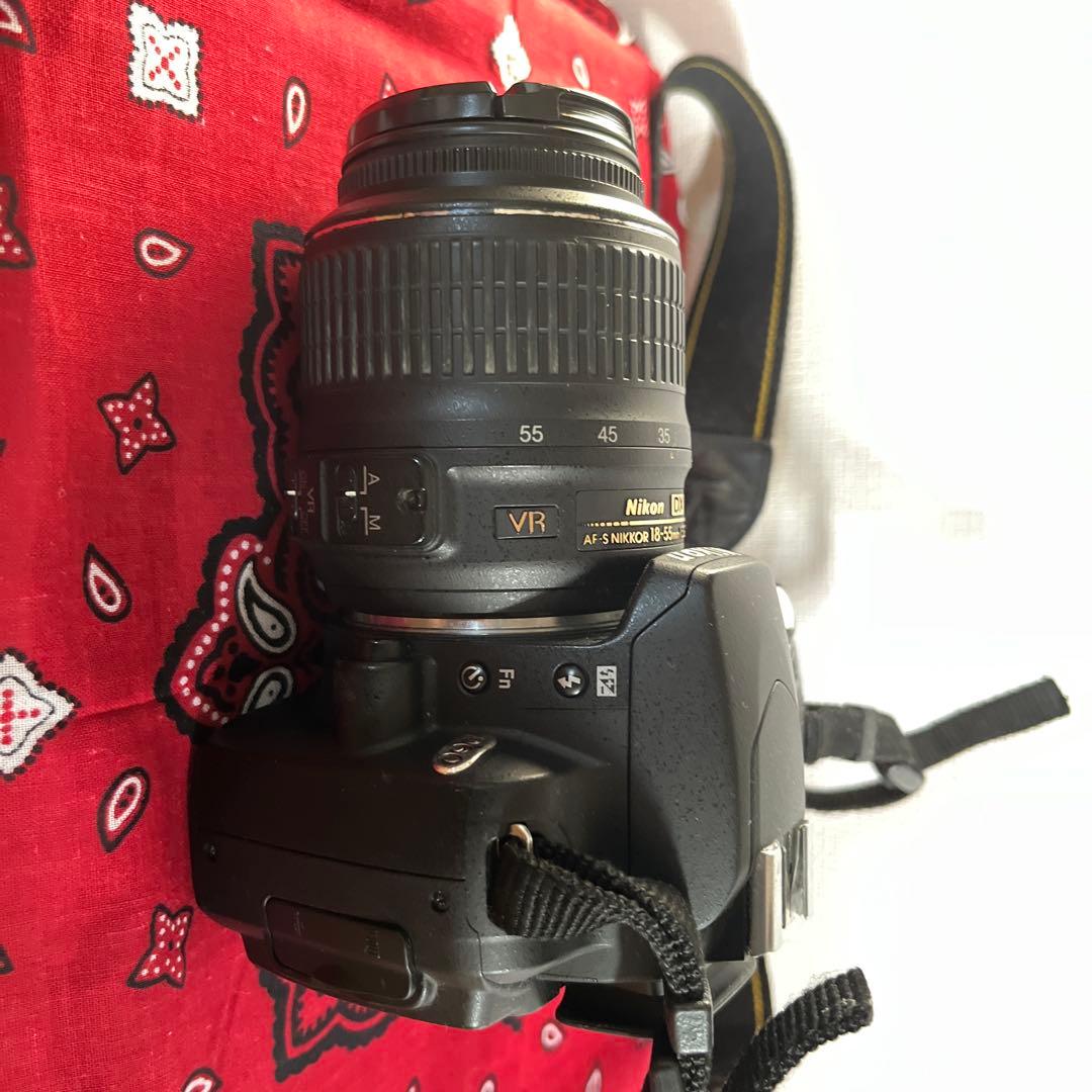 Nikon D60 デジタルカメラ 18-55mm VRレンズ