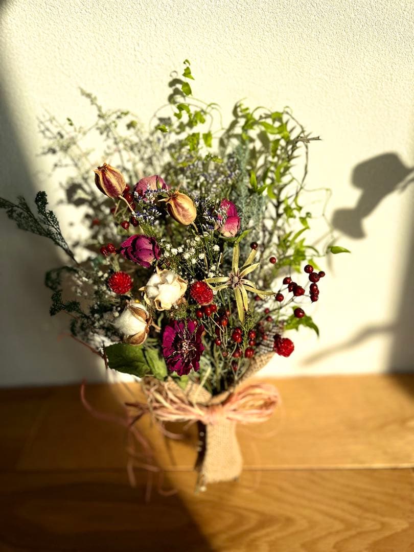 ドライフラワー花束　春一番のドライフラワースワッグ　インテリアスワッグ