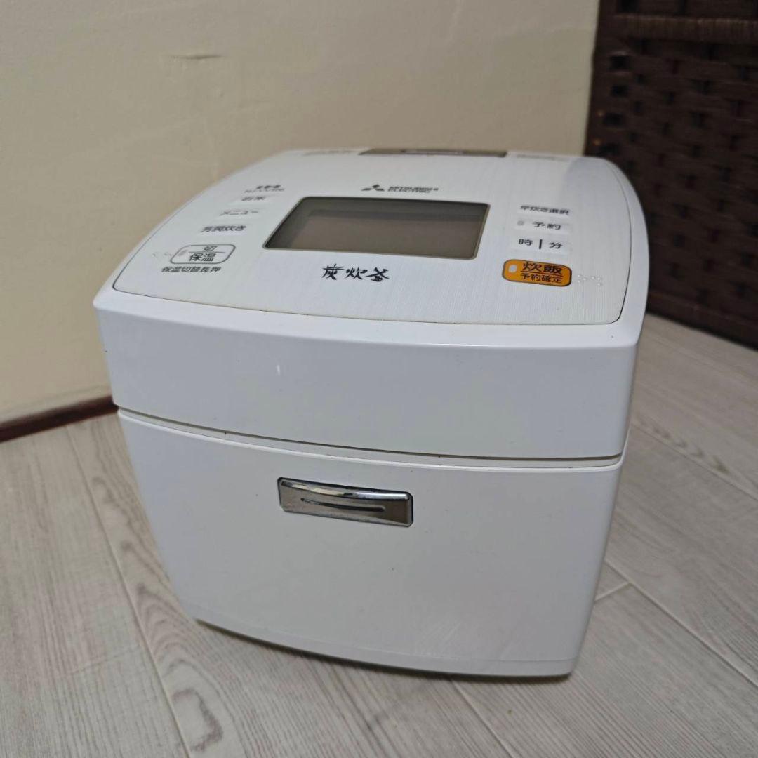 MITSUBISHI 三菱 IH炊飯器 NJ-VV106-W（5.5合）