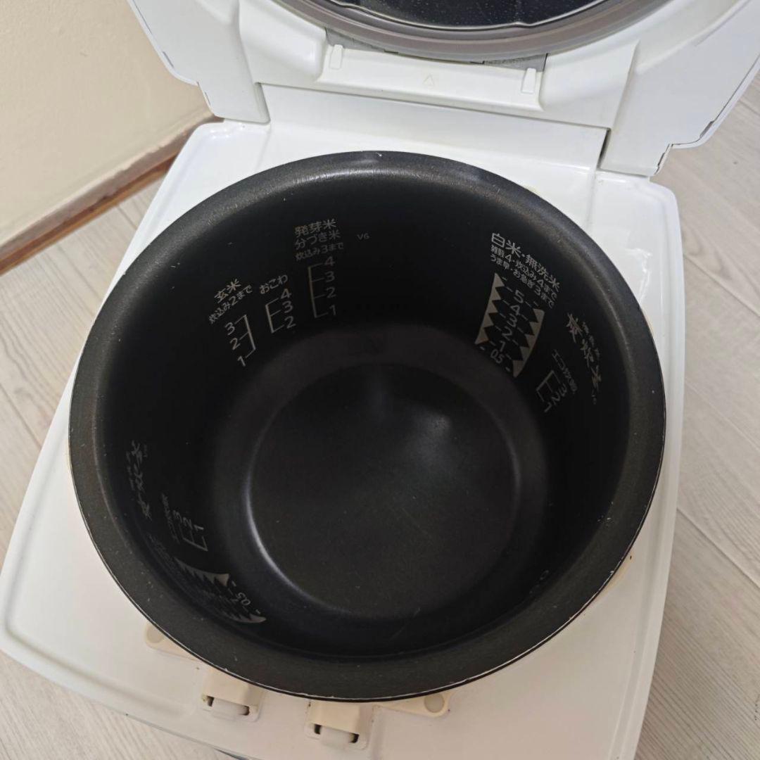 MITSUBISHI 三菱 IH炊飯器 NJ-VV106-W（5.5合）