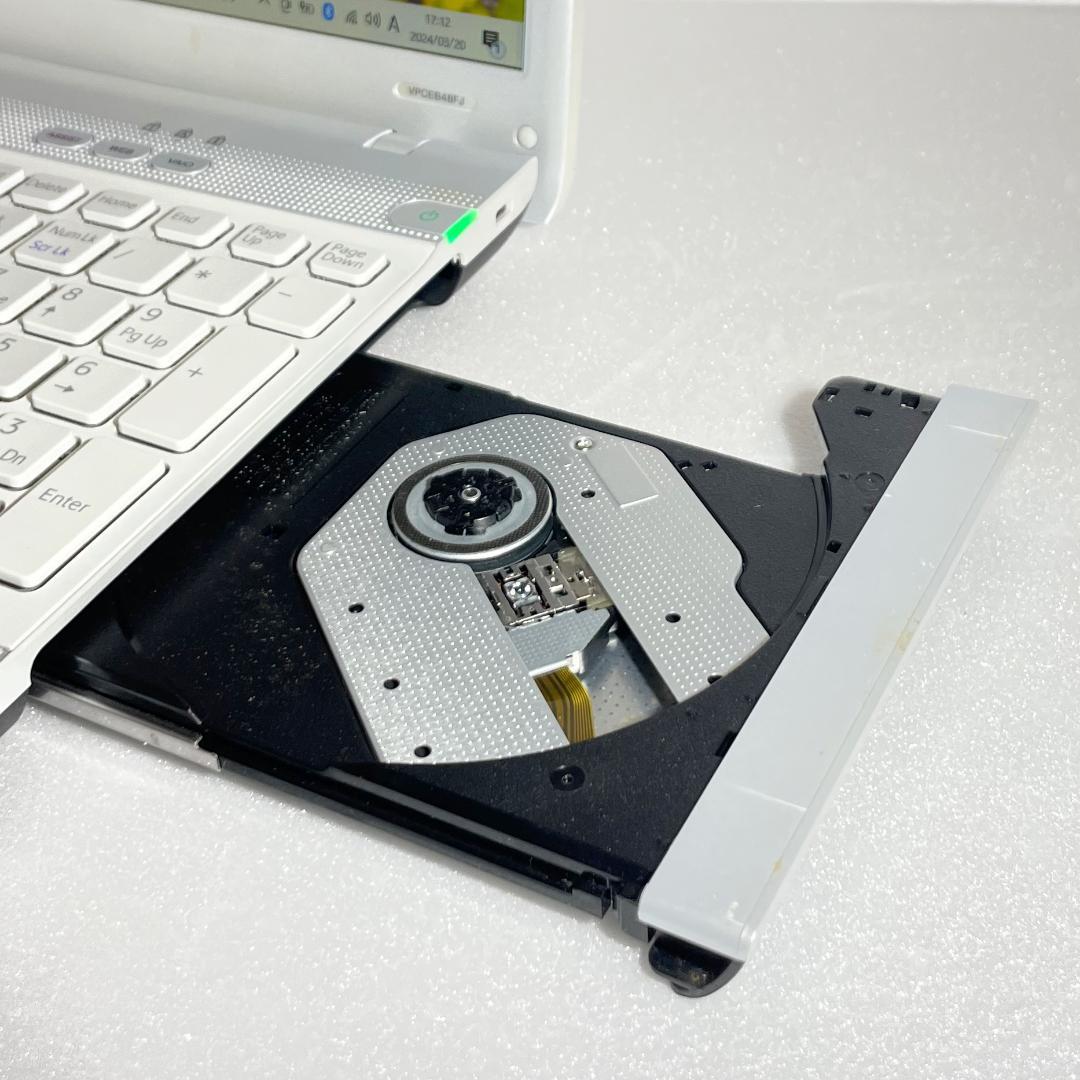 ❣️人気大爆発 SONY VAIO❣️　Webカメラ付きパソコン　社会人　030