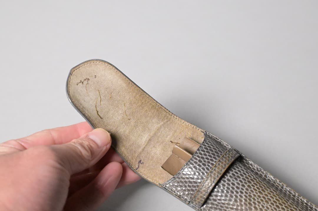 Belago（ベラゴ）リザード ペンケース オーダー品 本革 使い込みあり