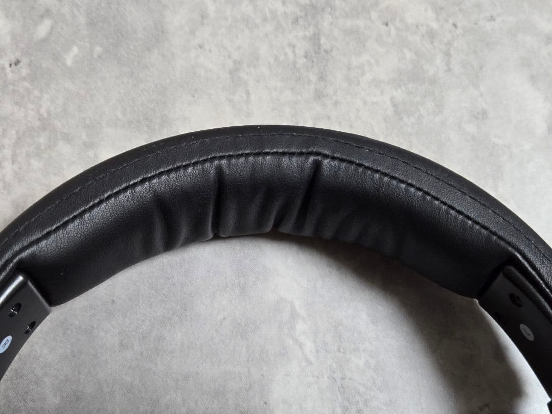 ヘッドホン Sennheiser HD 599SE