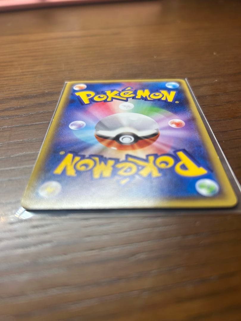 ゆ*ん様 メガトウキョーのピカチュウ　ポケモンカード　098/XY-P