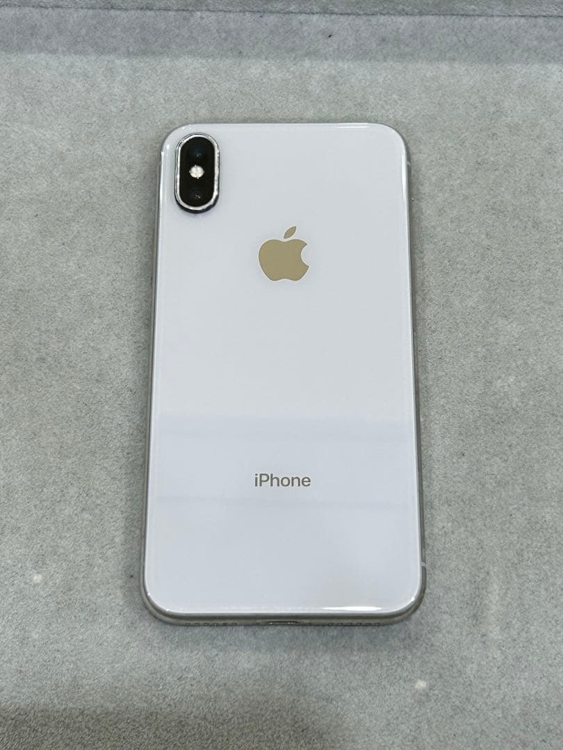 Apple iPhone X 64GB ホワイト