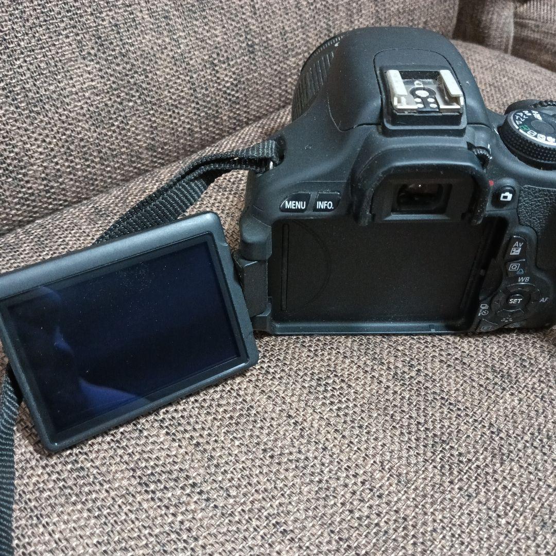 【2月18日まで値下げ】Canon EOS Kiss X5 一眼レフカメラ