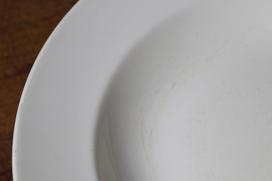 ②北欧ヴィンテージ食器 アルミニア窯 パスタプレート 23cm ホワイト