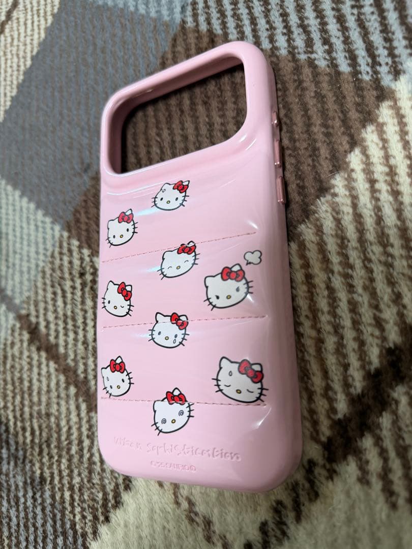 urban sophistication iPhone17 pro maxキティ