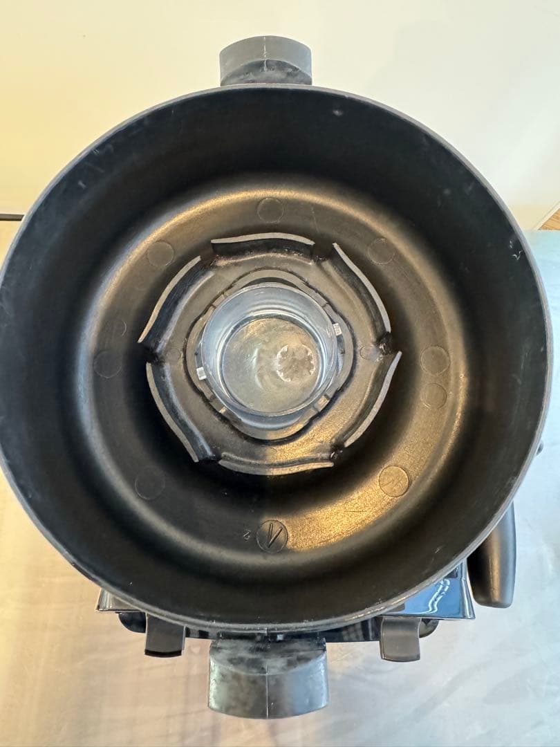 Vitamixブレンダー VM0202A ミキサー 定価約7万円 スムージー