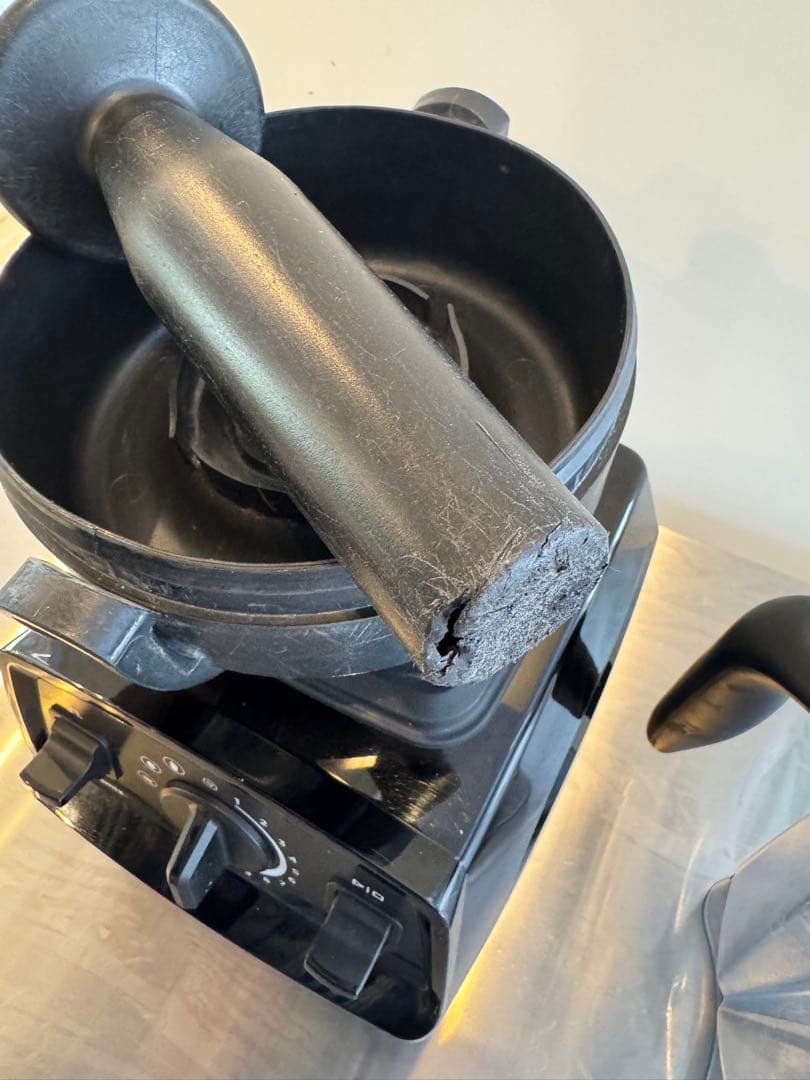 Vitamixブレンダー VM0202A ミキサー 定価約7万円 スムージー