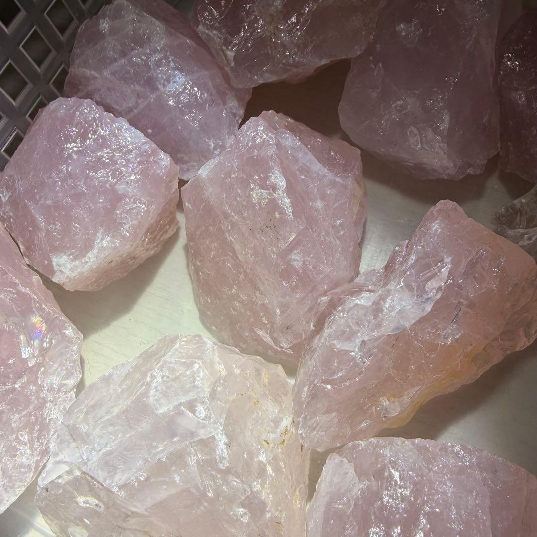 天然石 割り原石 まとめ売(1ロット) 2.5kg（ローズクオーツ・クオーツ）