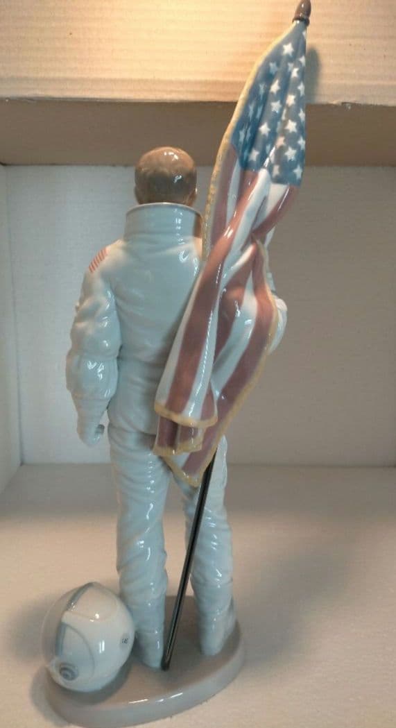 リヤドロ lladro アポロ 宇宙飛行士 バズ オルドリン